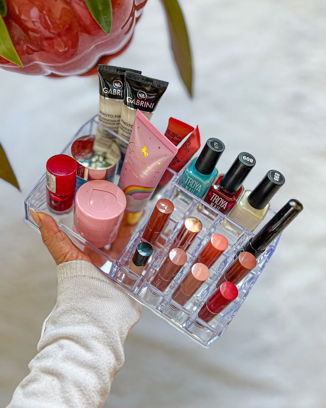 استند لوازم آرایشی